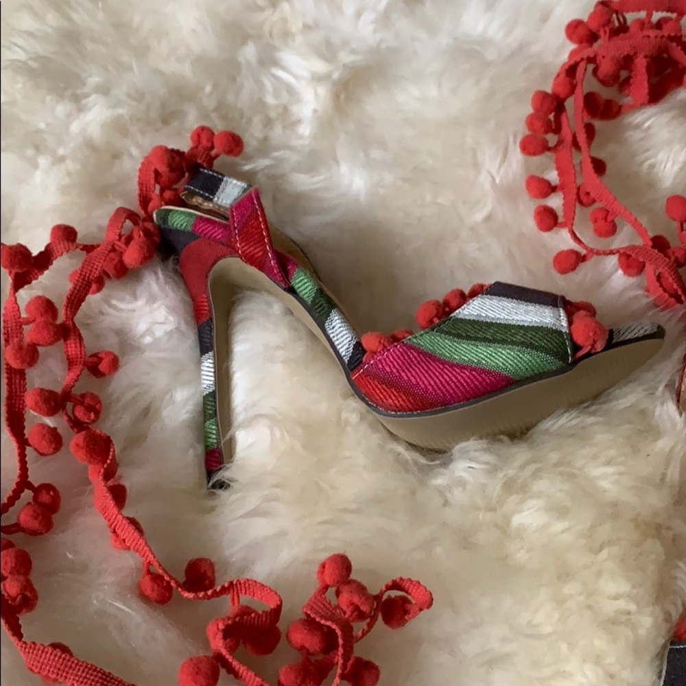 Pom Pom Statement Heels - Picture 4 of 7
